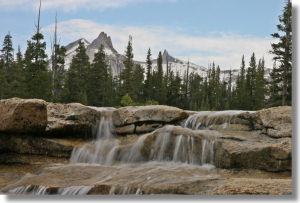 Tuolumne River at the western edge of Tuolumne Meadows
