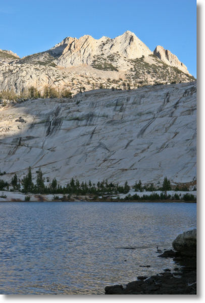 Echo Peaks behind Lower Cathedral Lake