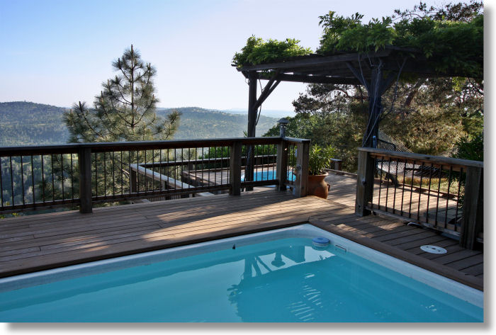 Indian Peak Ranch pool and hot tub