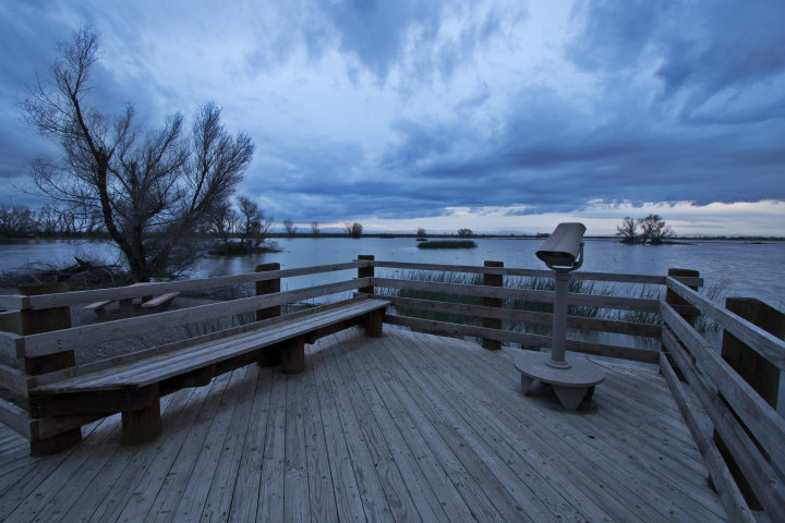 The southeast viewing platform at the Merced National Wildlife Refuge