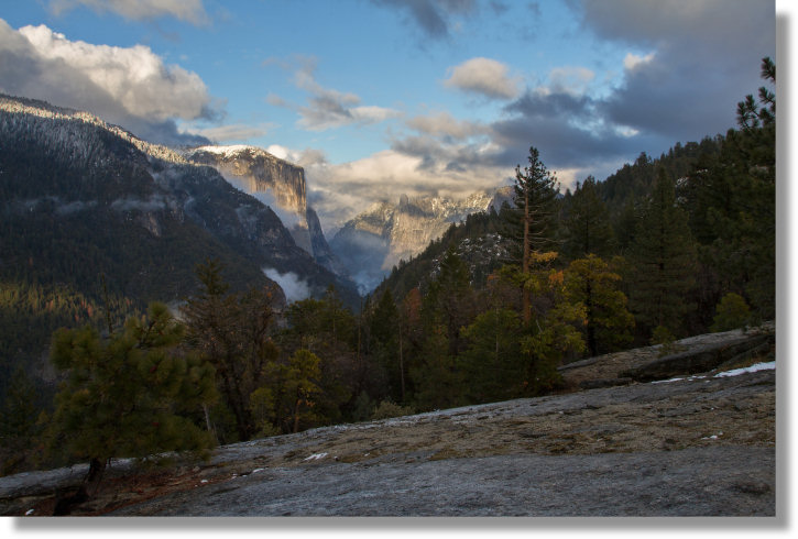 Looking east to Yosemite Valley from Turtleback Dome